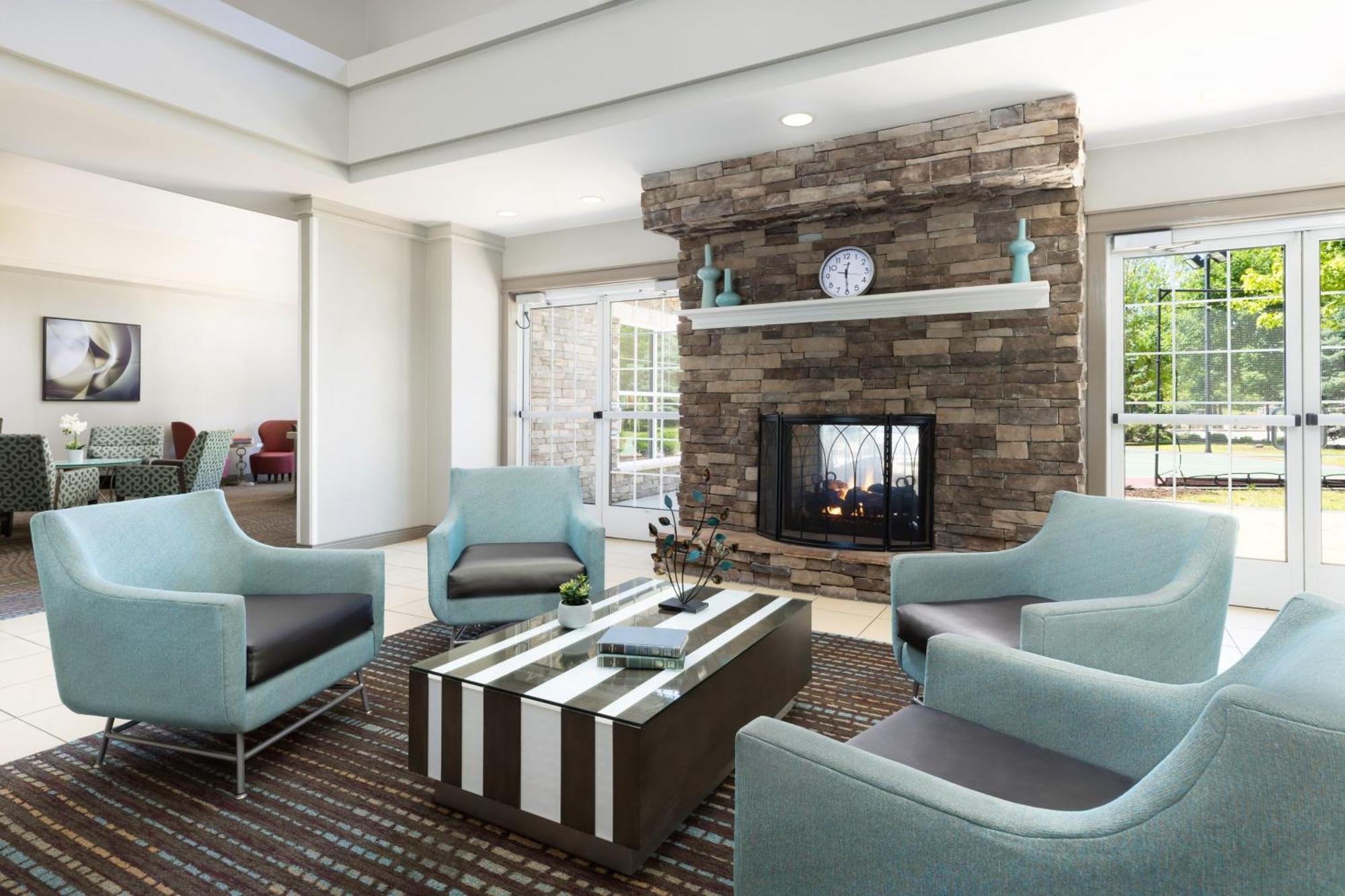 ווסט דה מוין Residence Inn Des Moines West At Jordan Creek Town Center מראה חיצוני תמונה
