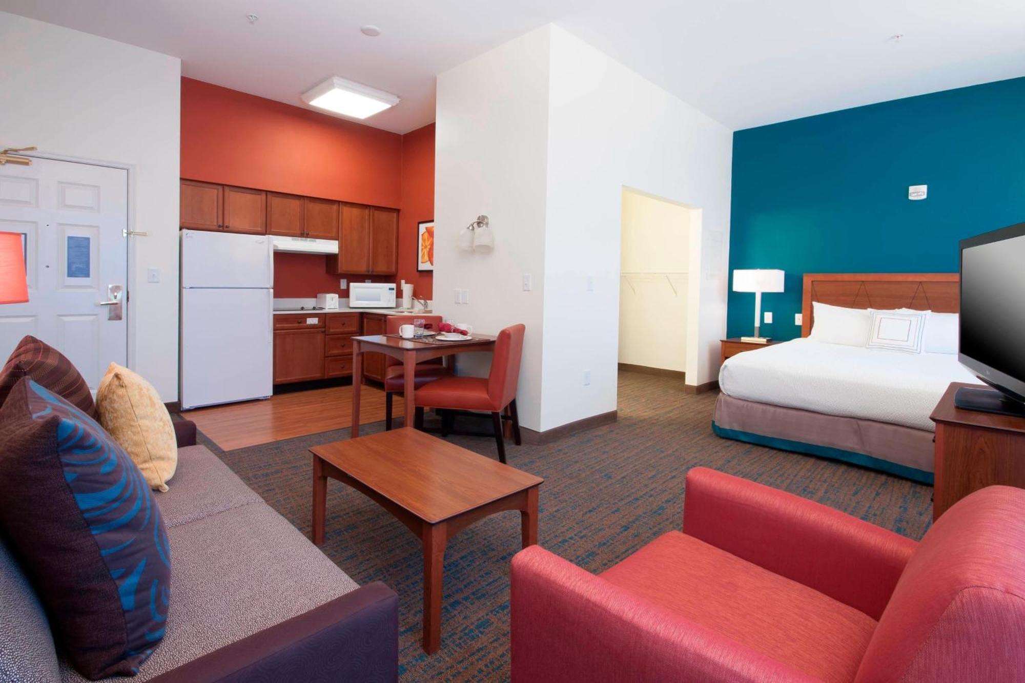 ווסט דה מוין Residence Inn Des Moines West At Jordan Creek Town Center מראה חיצוני תמונה