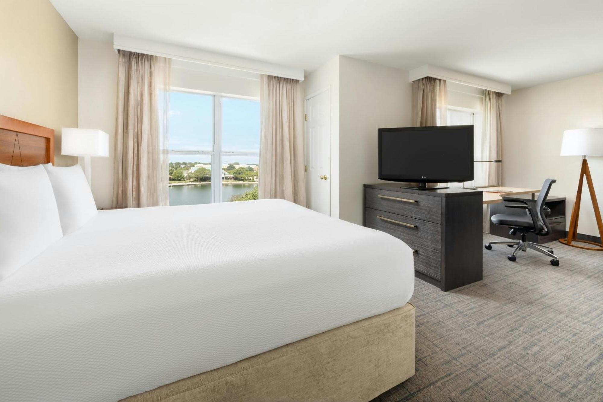 ווסט דה מוין Residence Inn Des Moines West At Jordan Creek Town Center מראה חיצוני תמונה