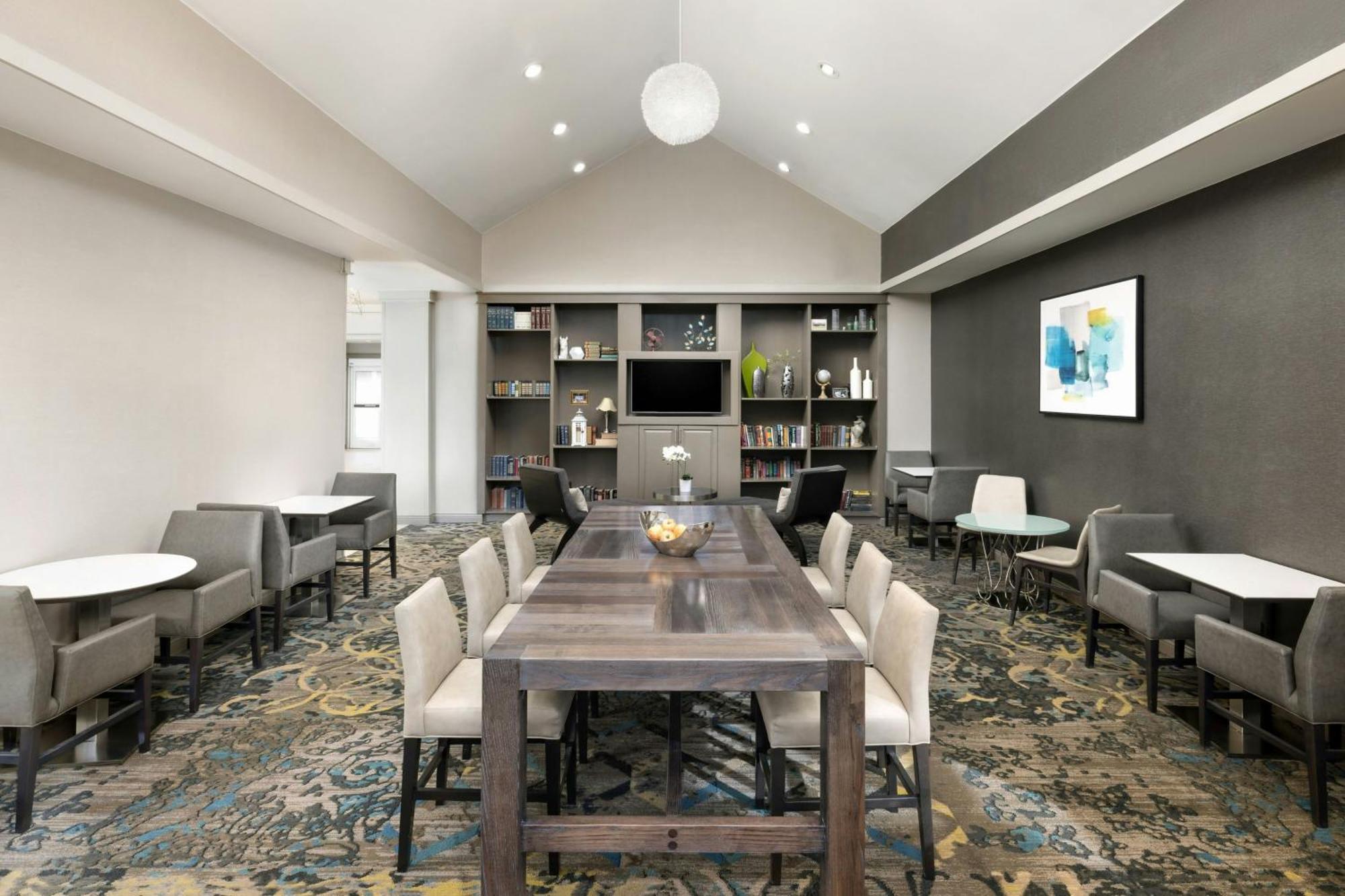 ווסט דה מוין Residence Inn Des Moines West At Jordan Creek Town Center מראה חיצוני תמונה